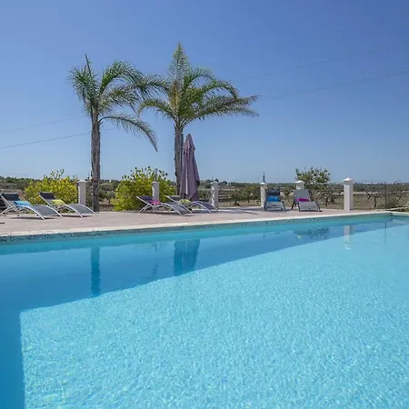 22 With Private Pool